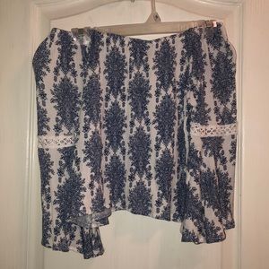 Off the shoulder crop-top